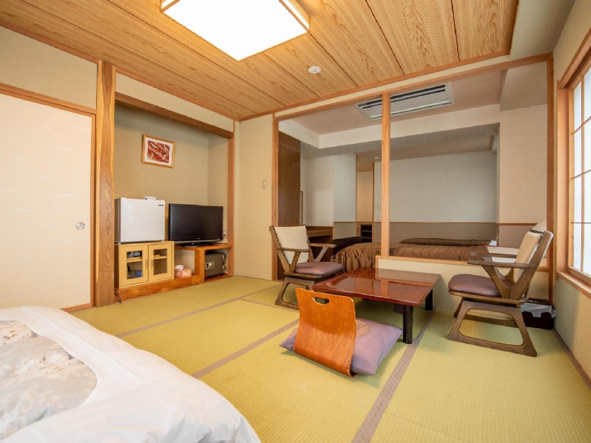 Ryokan Hakura Yamanouchi  Exterior photo