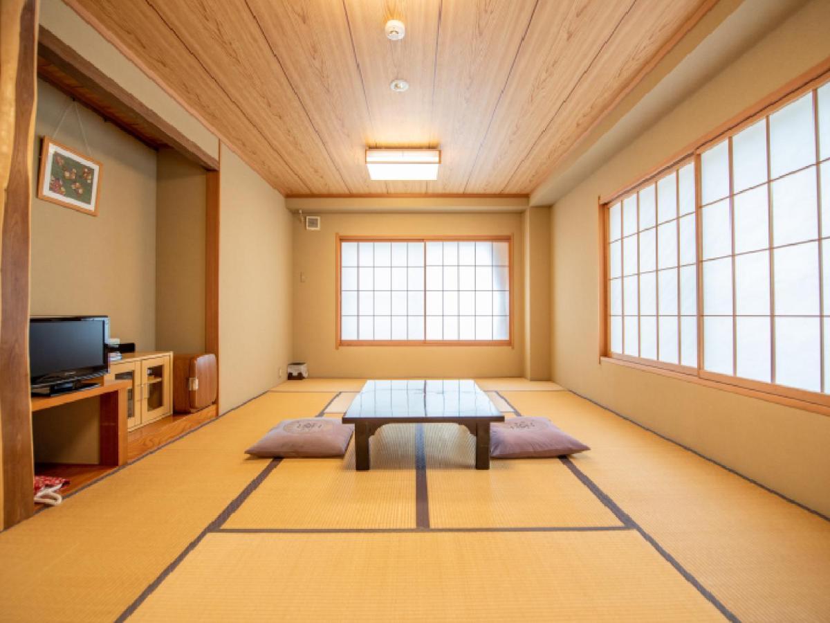 Ryokan Hakura Yamanouchi  Exterior photo